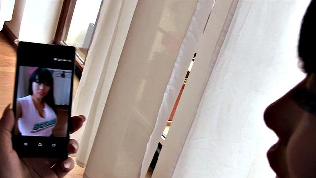 Tigerr Takes Titillating Selfies