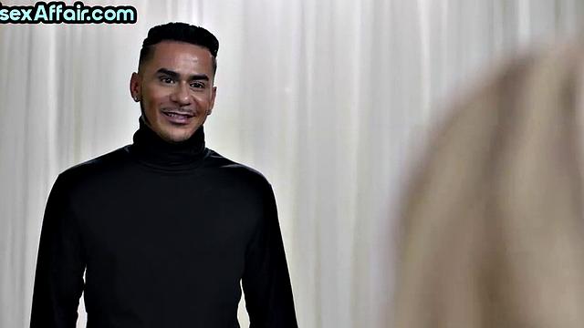 Stunning bisexual babe sucks and bounces on cock in threesome