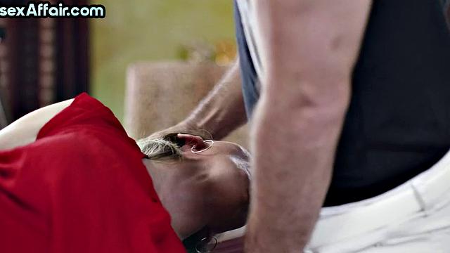 Stunning bisexual babe sucks and bounces on cock in threesome