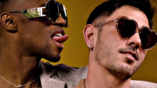 Tatted Hunk Justine Matthews Down Jock Elliot Finn - ASGmax