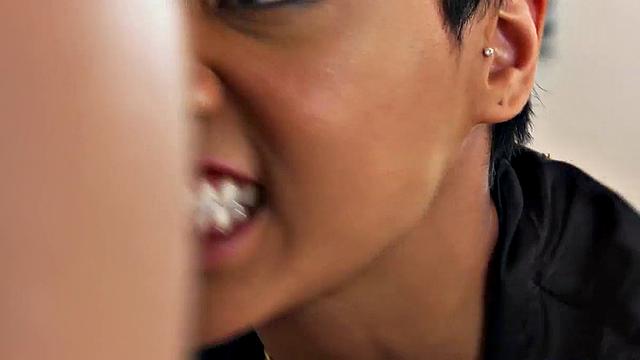 Honey Gold Has a Lazy Husband Who Can't Please Her