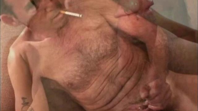 A referral from Barry, this fellow turned out to be a great guy. Friendly, outgoing, and a hard worker, Bill is a painter who is proficient in all areas of construction and roofing