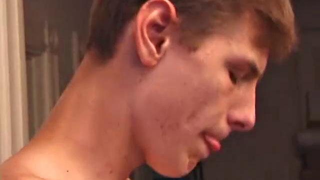 Roar and Skylerr Blow Dick