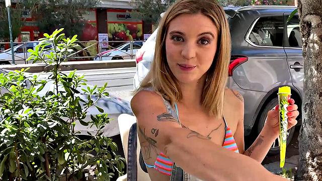 Martina Likes A Messy Area