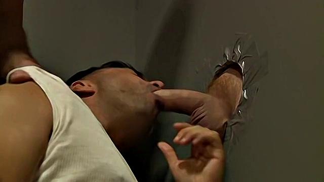 Джек наняли для отсоса - Коннер Хабиб и Майлз Лэндон
