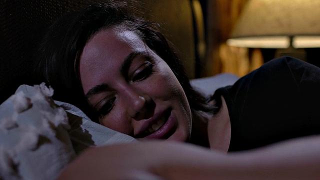 Stepdaughter sucks dick in 69 position before pussy fucking