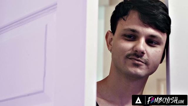 FEMBOYISH - Cute Femboy Dante Snoww Lathers Up In Bubble Bath & Enzo Muller Fucks Him Hard