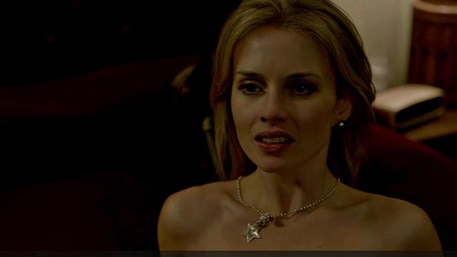 Kelly Curran topless