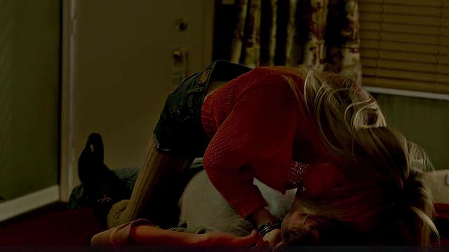 Kelly Curran topless