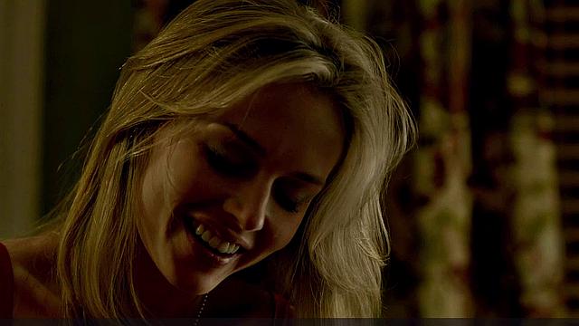 Kelly Curran topless