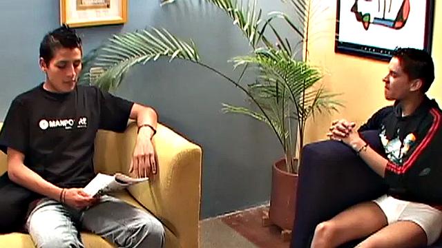 Real Spanish skinny twink fucks boyfriend until cumshot at home