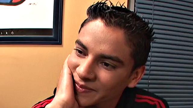 Real Spanish skinny twink fucks boyfriend until cumshot at home