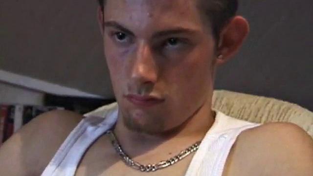Skater boy Vince O'Neil rolls in after a long day on the board. He hoped to pick up some chicks at the skate park, but comes back empty handed. So he puts his hand to work, and with a little help from his friend, he pumps out the cum load.