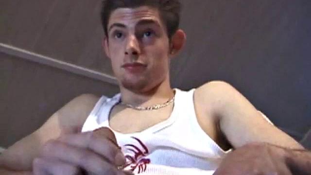 Skater boy Vince O'Neil rolls in after a long day on the board. He hoped to pick up some chicks at the skate park, but comes back empty handed. So he puts his hand to work, and with a little help from his friend, he pumps out the cum load.