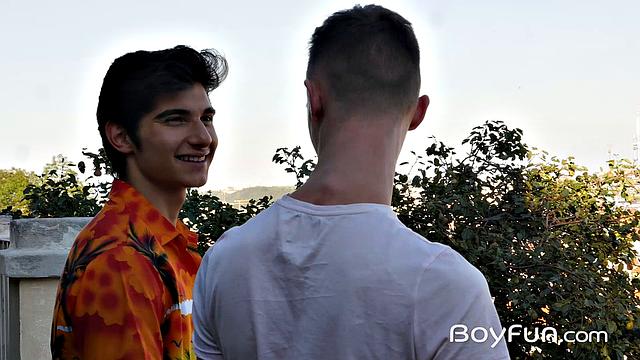 Jared Shaw - Max London