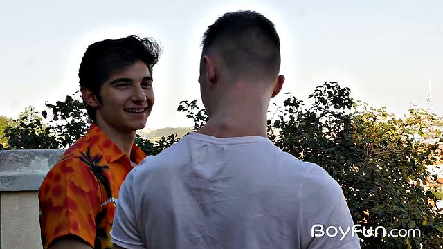 Jared Shaw - Max London