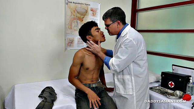 Daddy Examines Robin