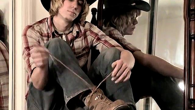 Country Guy Jerking Off - Carl Alexander