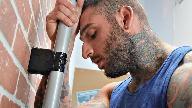 Dirty gay enjoys sucking stud before jerking off hard