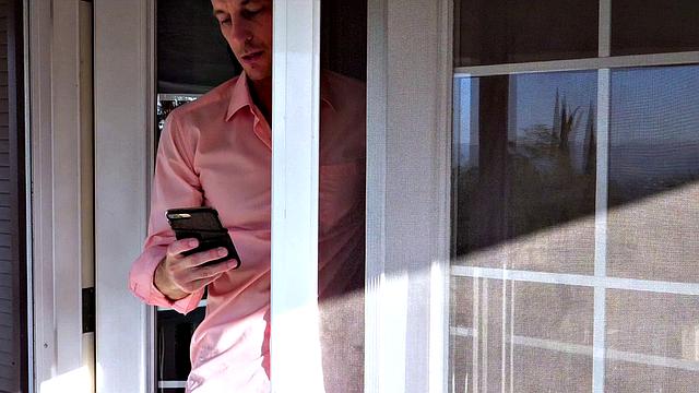 Mystery Date With Minka