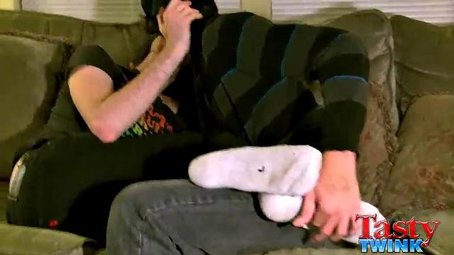 Tristan & Aron Tickling and Kissing Boys