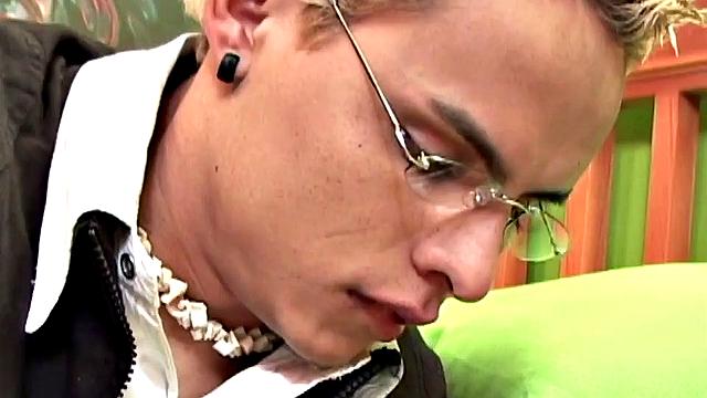 эмануэль не может устоять - дамиан соблазняет своим мощным членом