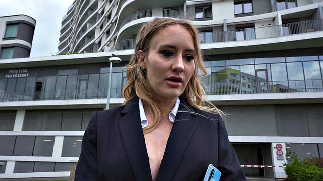 Real inked babe fucked in the toilet for cash after casting