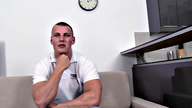 A hot babe take a hard raw pounding after getting her tight ass drilled in denim jeans outdoors