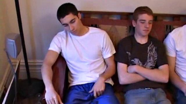Horny Guys Do A Circle Jerk