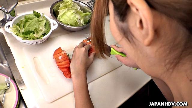 He fucks his friend's girlfriend Miina Minamoto