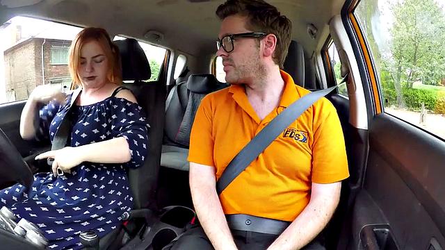 Bigass ginger throats and rides driving tutor in car