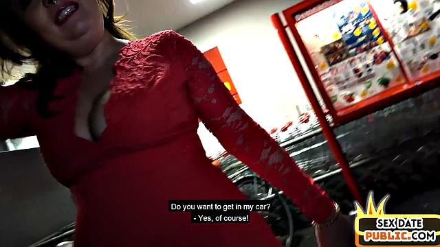 Public mature lady POV fucked outside by sex date