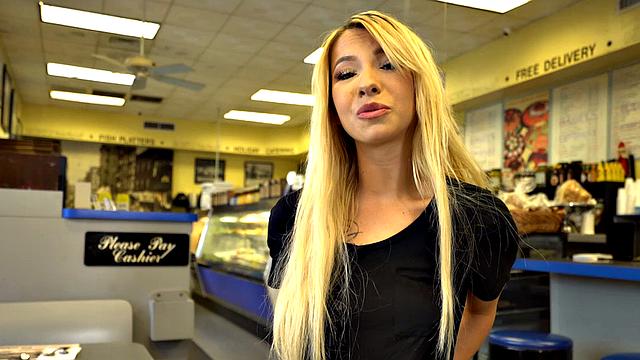 Waitress POV - Kenzie Reeves - College Cutie
