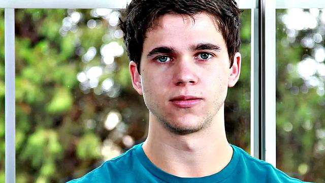 Barebacked gay fucked by nice dick in tight ass