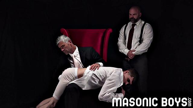 APPRENTICE RYAN Chapter 3 - Action