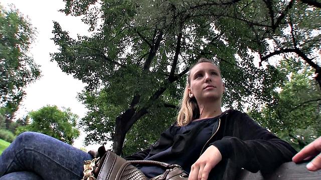 Blonde in jeans gets taken for a ride in wild outdoor fuckfest