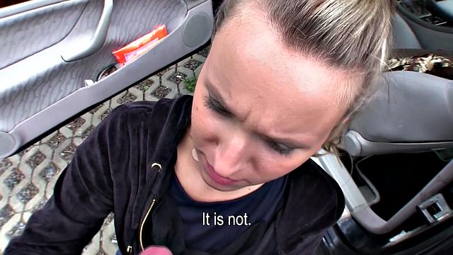 Blonde in jeans gets taken for a ride in wild outdoor fuckfest