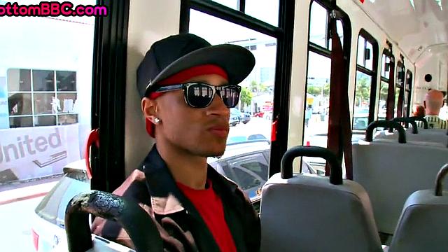 Ebony thug public fucks white bottom on bus for cum in mouth