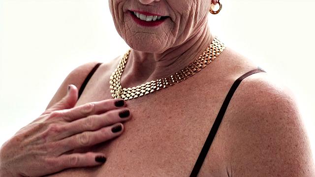 A brand new MILF named Clara Red