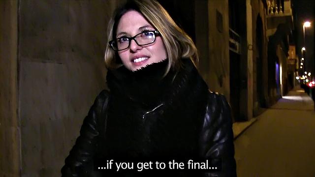 Amateur French Tourist gets a hot facial in public stairwell