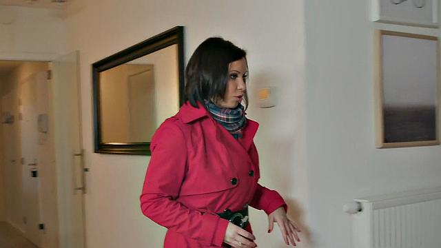 IR amateue anal MILF with big BBC fucked at home