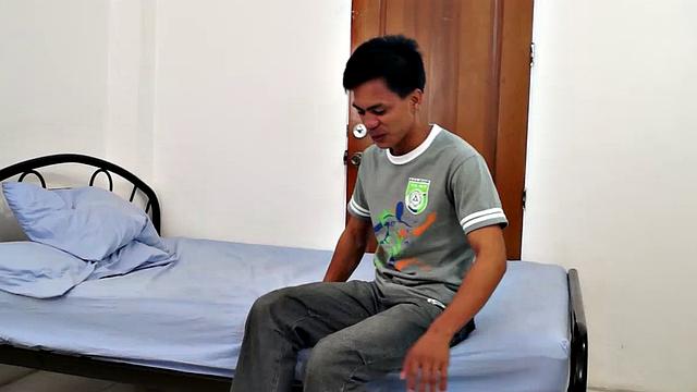 The gorgeous gay Asian twink Argie shows off his beautiful Asian boy feet for you