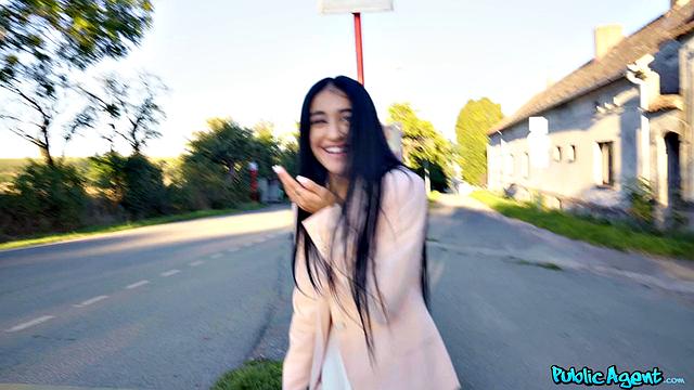 Skinny bus stop pickup