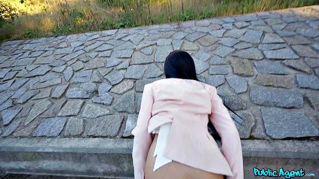 Skinny bus stop pickup