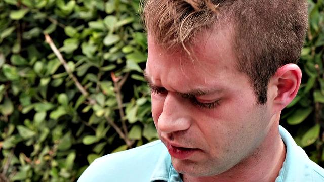 Super-hot MILF meets neighborhood man