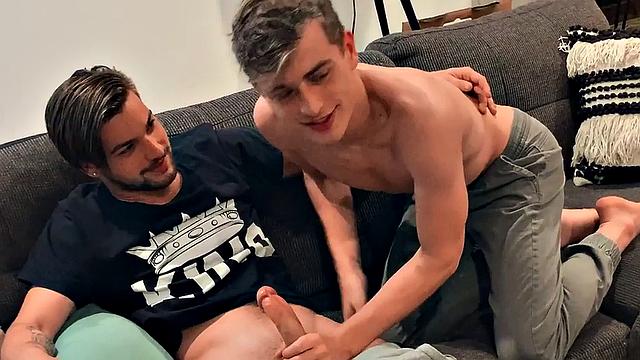 Amateur 21yo barebacked by stud after cocksucking