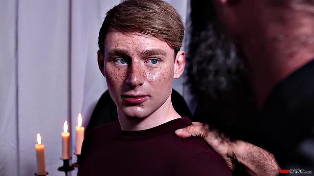 Вступление в клуб членов - Часть 1 - Эрик Чарминг, Аарон Трейнер