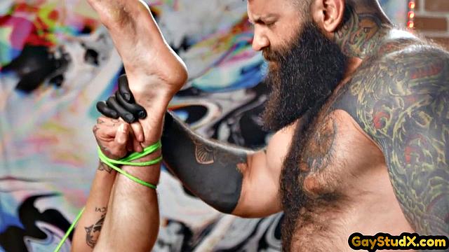 Muscled dom fucks his sub bitch