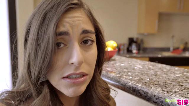 Sneaking Around With Step Sister - S1:E8