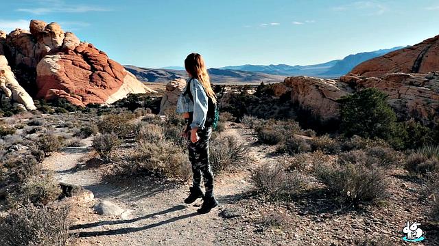 Blonde Gets Horny During Hike